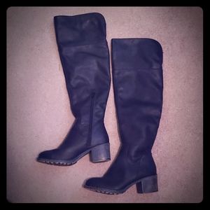 Like New Black Thigh/Knee High Boots Size 7.5